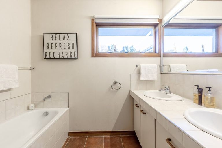 Photo of property in 11 Gaisford Terrace, Waipukurau, 4200