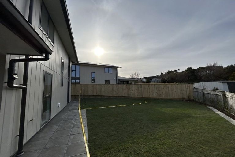 Photo of property in 9 Barque Crescent, Whitby, Porirua, 5024