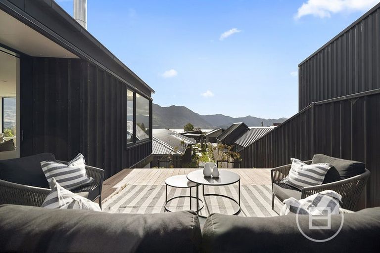 Photo of property in 98 Mills Road, Wanaka, 9305