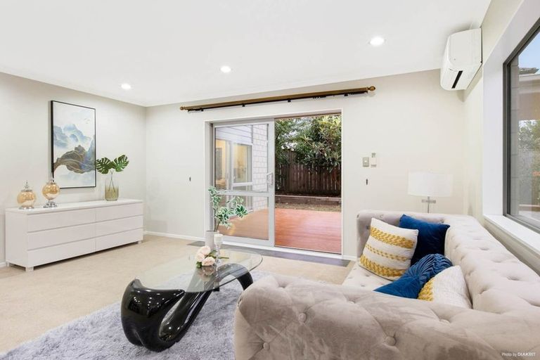 Photo of property in 10 Coolaghy Drive, Flat Bush, Auckland, 2019