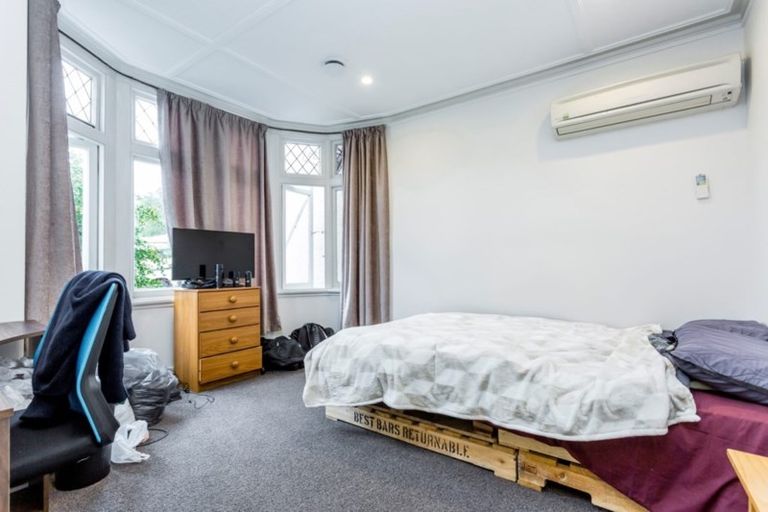 Photo of property in 34 Bank Street, North East Valley, Dunedin, 9010