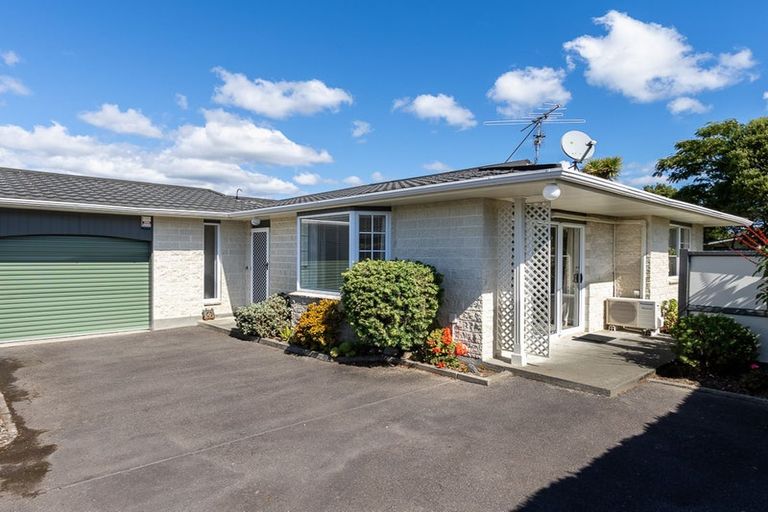Photo of property in 34b Kapanui Road, Waikanae, 5036