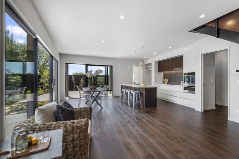 Photo of property in 24d Mansfield Avenue, St Albans, Christchurch, 8014