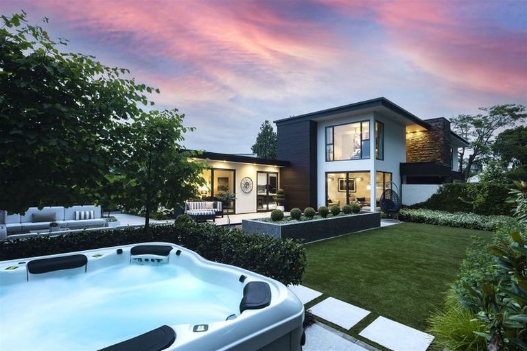 Photo of property in 416 Papanui Road, Papanui, Christchurch, 8053