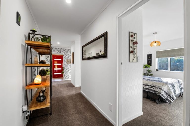 Photo of property in 20 Patterson Road, Hurworth, New Plymouth, 4371