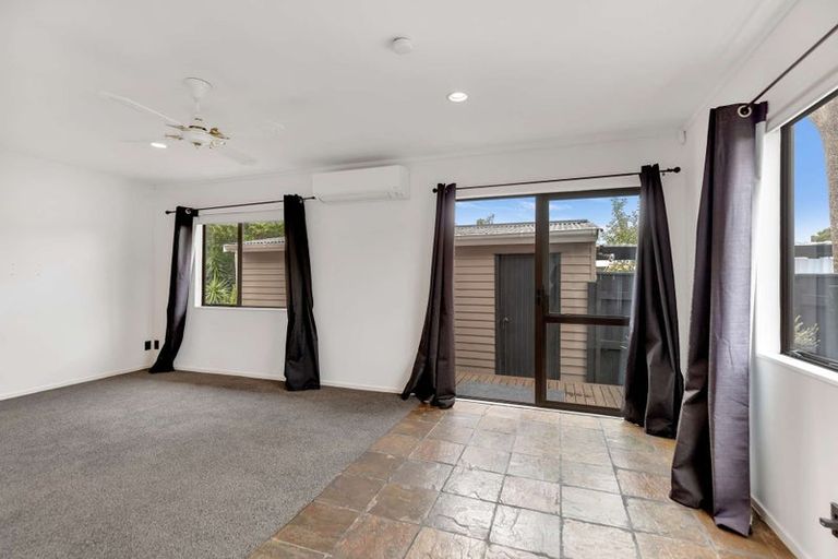 Photo of property in 76a Rugby Street, Awapuni, Palmerston North, 4412
