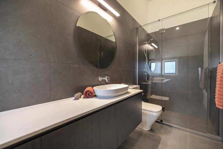 Photo of property in 7 Mckenzies Shute, Jacks Point, Queenstown, 9371