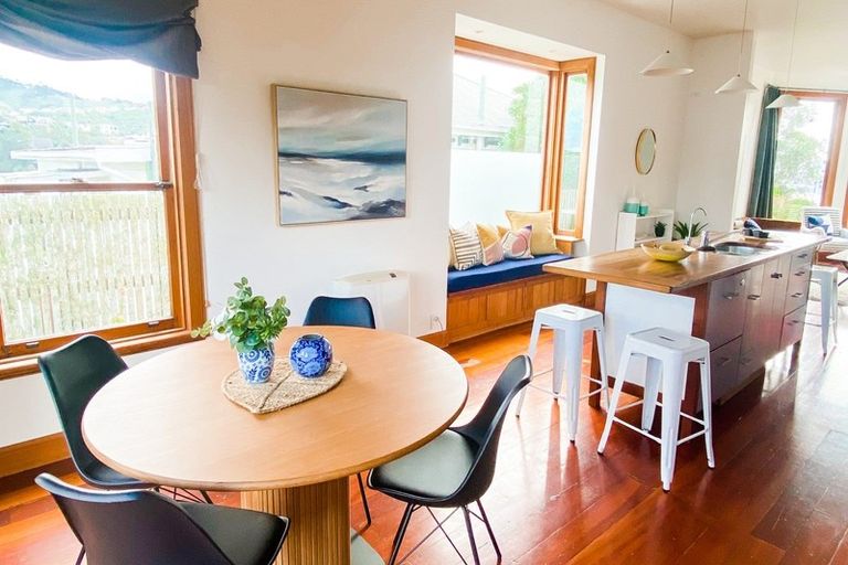 Photo of property in 33 Harland Street, Brooklyn, Wellington, 6021