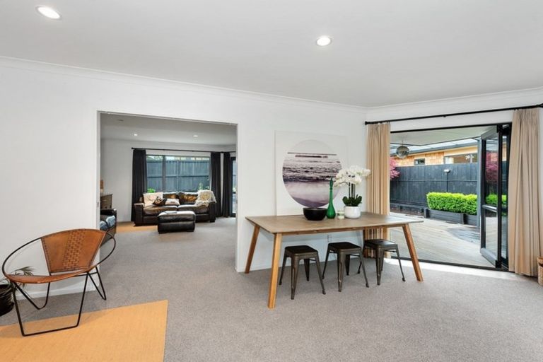 Photo of property in 14 Grasmere Court, Huntington, Hamilton, 3210