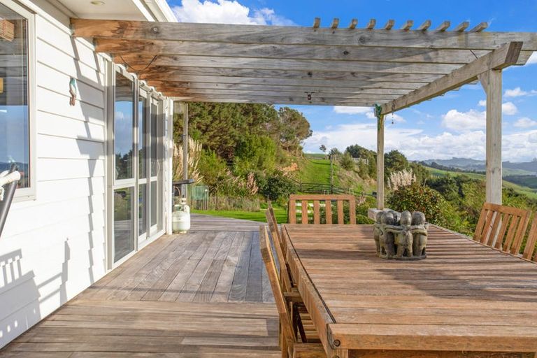 Photo of property in 871 Krippner Road, Puhoi, Silverdale, 0994
