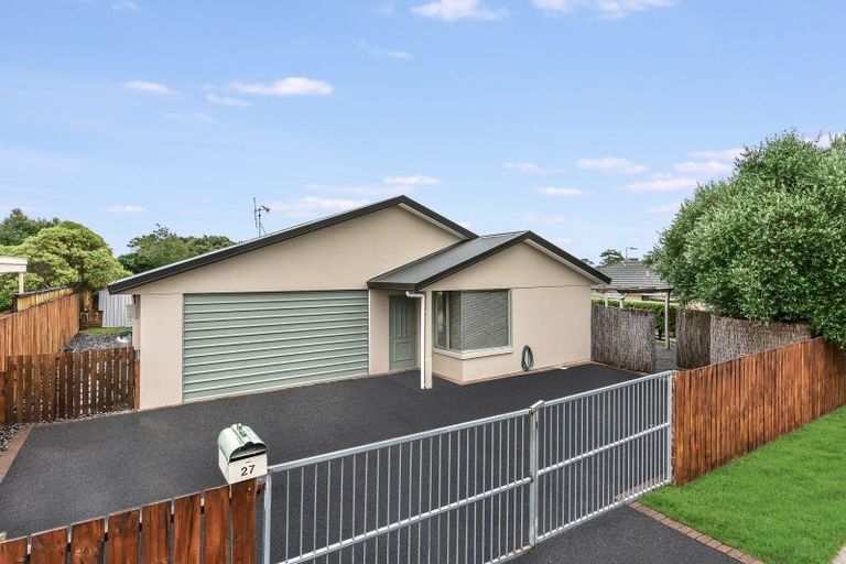 Photo of property in 27 Brymer Road, Grandview Heights, Hamilton, 3200