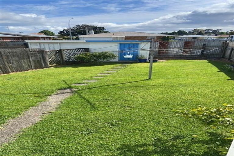 Photo of property in 2/71 Emmett Street, Greerton, Tauranga, 3112