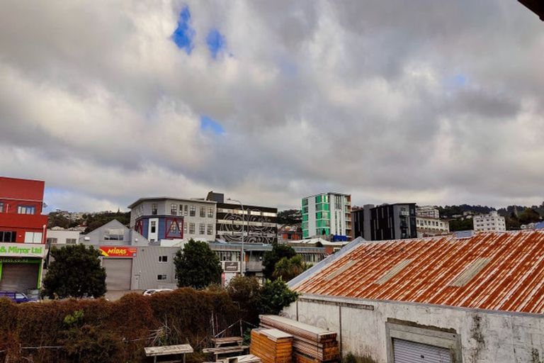 Photo of property in 7/3 Kelvin Grove, Te Aro, Wellington, 6011