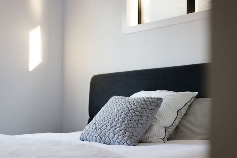 Photo of property in 105 Tiketike Way, Brooklyn, Wellington, 6021