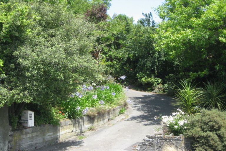 Photo of property in 300 Centaurus Road, Hillsborough, Christchurch, 8022
