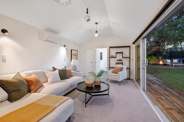 Photo of property in 3 Rewiti Avenue, Takapuna, Auckland, 0622