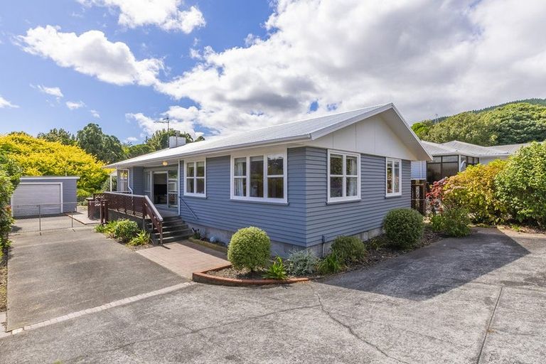 Photo of property in 20 Riwai Street, Paraparaumu, 5032