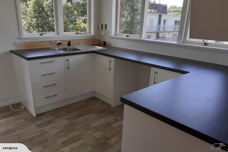 Photo of property in 4/24 Inverness Road, Browns Bay, Auckland, 0630