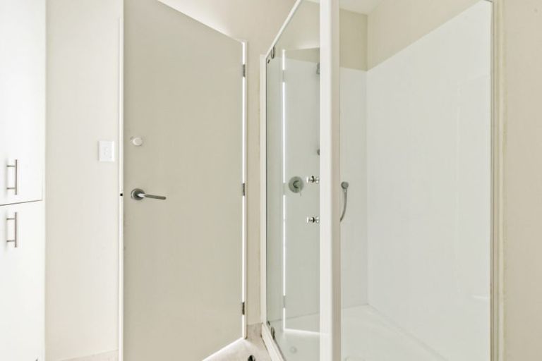 Photo of property in Gilmer Terrace Car Park, 314/9 Gilmer Terrace, Wellington Central, Wellington, 6011