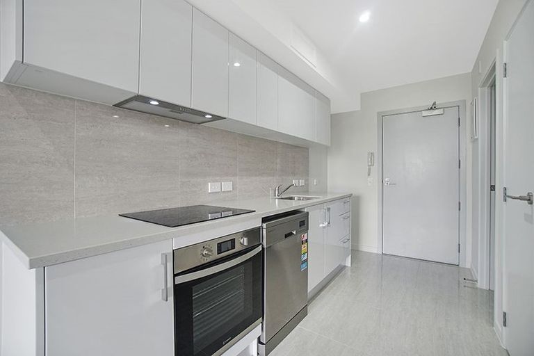 Photo of property in 104/8 Gray Avenue, Mangere East, Auckland, 2024