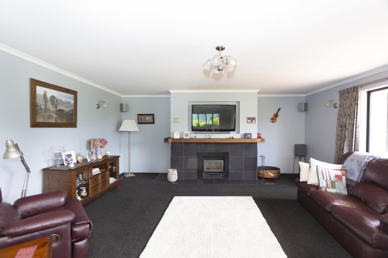 Photo of property in 18 Blue Stone Drive, Waiareka Junction, Oamaru, 9401