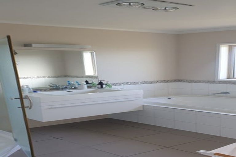 Photo of property in 6 Egton Lane, Flagstaff, Hamilton, 3210