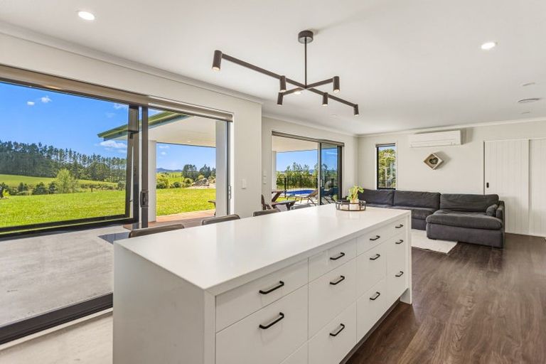 Photo of property in 554d Te Ahu Ahu Road, Waimate North, Kerikeri, 0293
