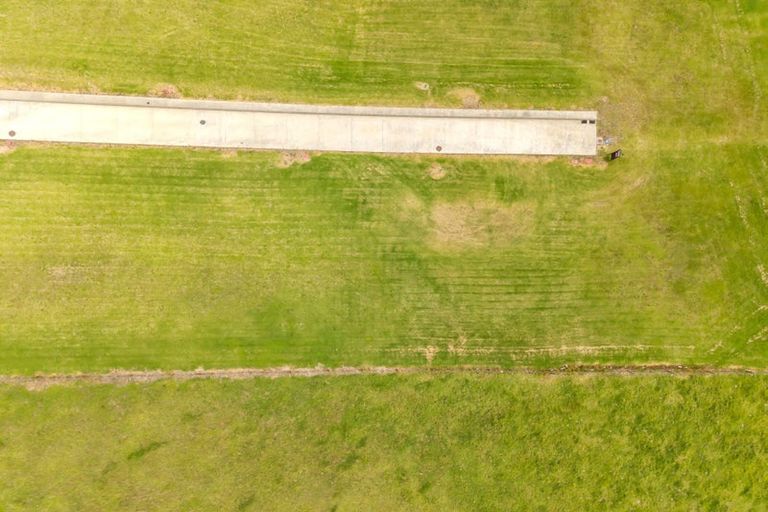 Photo of property in 6 Anbrue Lane, Ruakaka, 0116