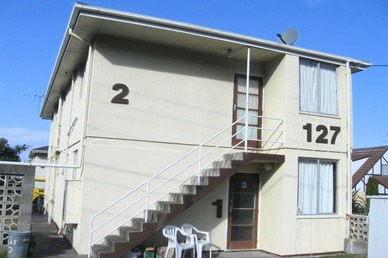 Photo of property in 17/125u Queens Drive, Lyall Bay, Wellington, 6022