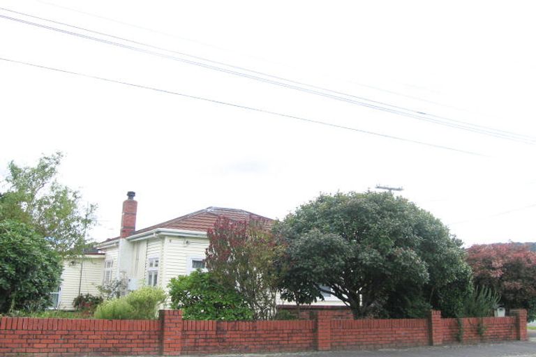 Photo of property in 31 Ebdentown Street, Ebdentown, Upper Hutt, 5018
