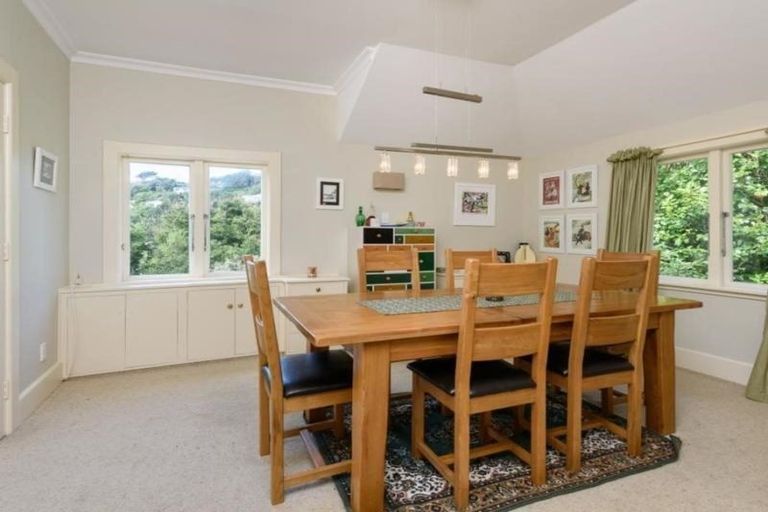 Photo of property in 26 Fitzroy Street, Wadestown, Wellington, 6012