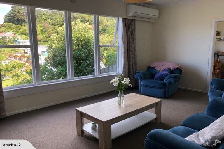 Photo of property in 126 Eden Street, Island Bay, Wellington, 6023