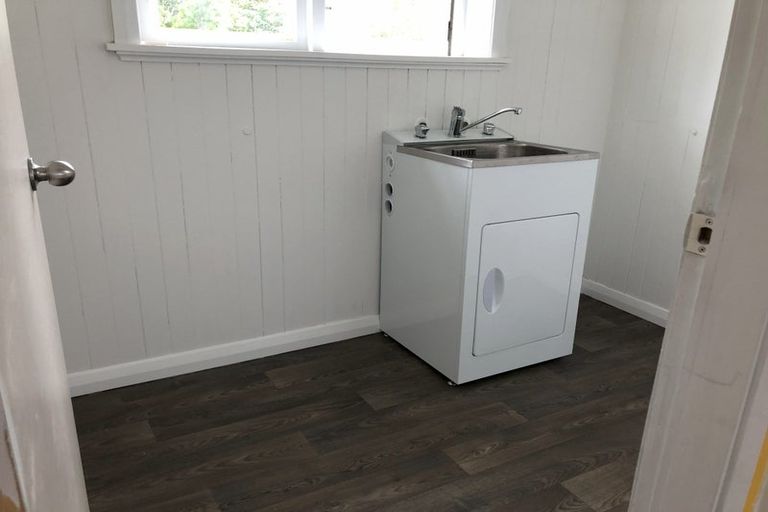 Photo of property in 15 Park Road, West End, Palmerston North, 4412