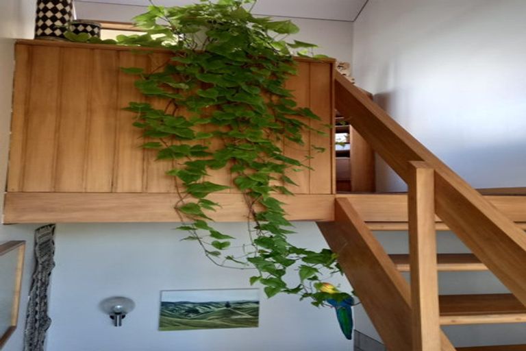 Photo of property in 80 Hipango Terrace, Durie Hill, Whanganui, 4500