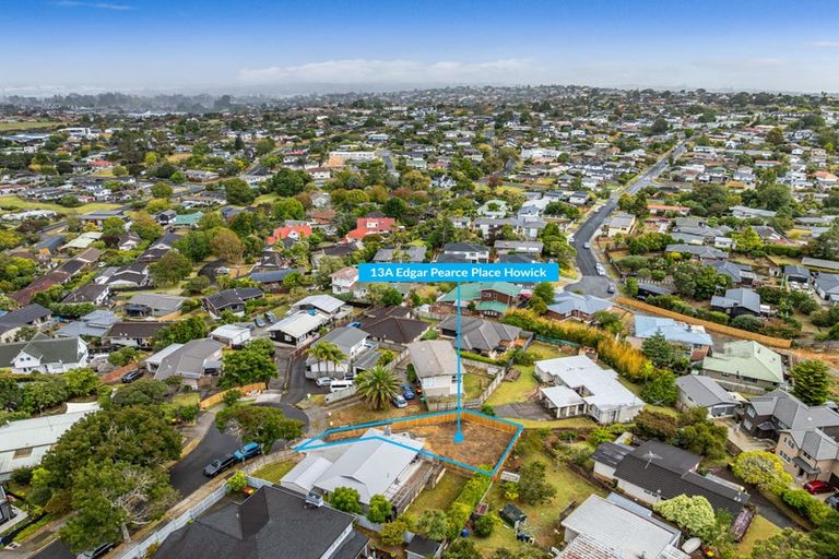 Photo of property in 13a Edgar Pearce Place, Howick, Auckland, 2014