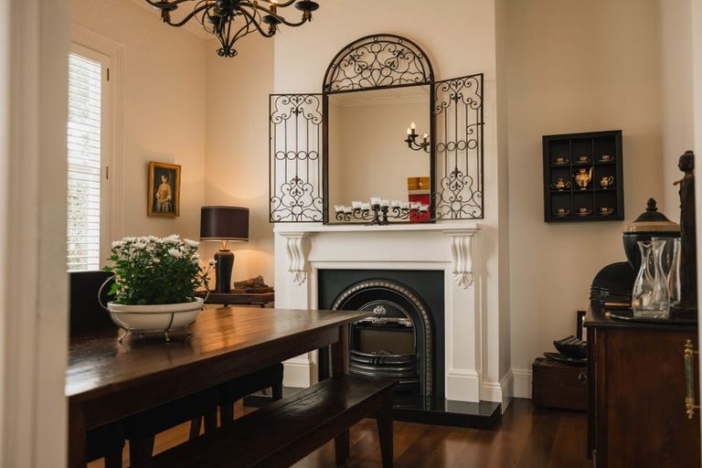 Photo of property in 31 Richmond Avenue, Northcote Point, Auckland, 0627