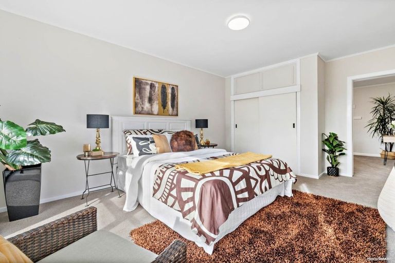 Photo of property in 17 Liverpool Street, Papakura, 2110