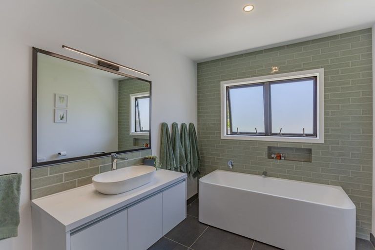 Photo of property in 18d Graingers Lane, Waipukurau, 4282