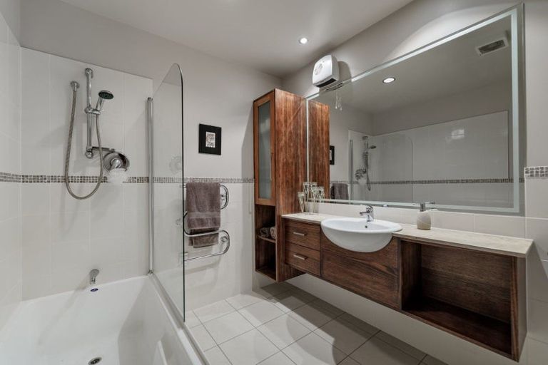 Photo of property in 6/29 Third Avenue, Tauranga, 3110