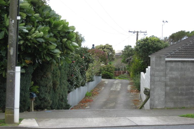 Photo of property in 97a Clemow Road, Fitzroy, New Plymouth, 4312