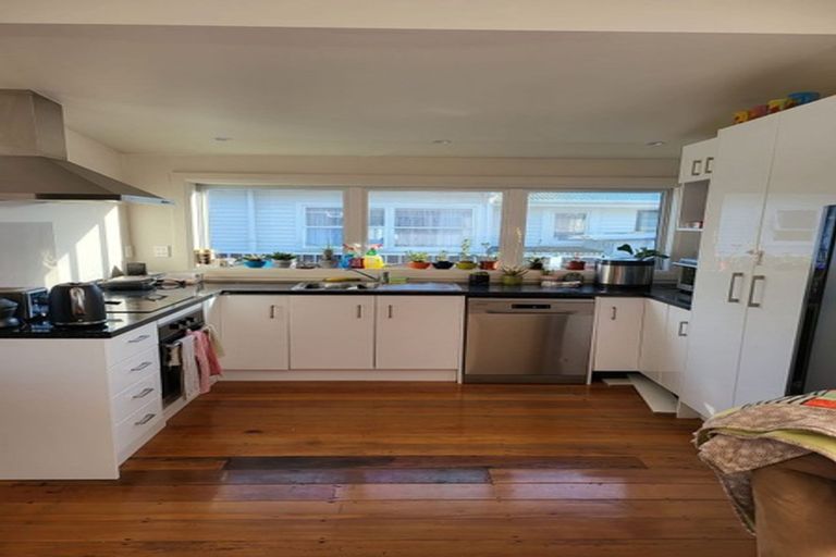 Photo of property in 36 Salisbury Street, Levin, 5510