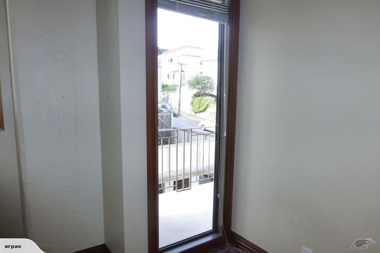 Photo of property in Pirie Street Townhouses, 28/35u Pirie Street, Mount Victoria, Wellington, 6011