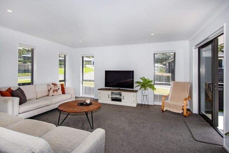 Photo of property in 4 Rotokauri Rise, Te Kamo, Whangarei, 0112