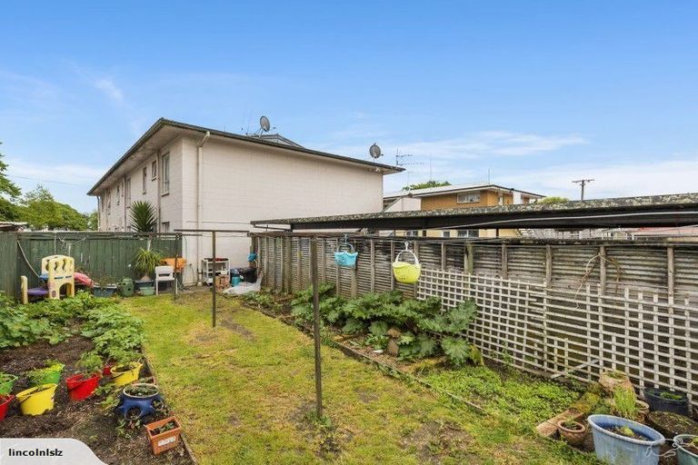 Photo of property in 122u1 Firth Street, Hamilton East, Hamilton, 3216