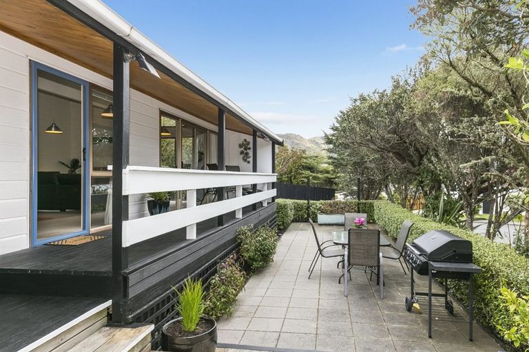 Photo of property in 12 Lynmouth Avenue, Karori, Wellington, 6012