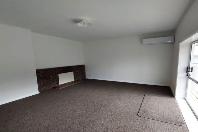 Photo of property in 15 Park Road, West End, Palmerston North, 4412