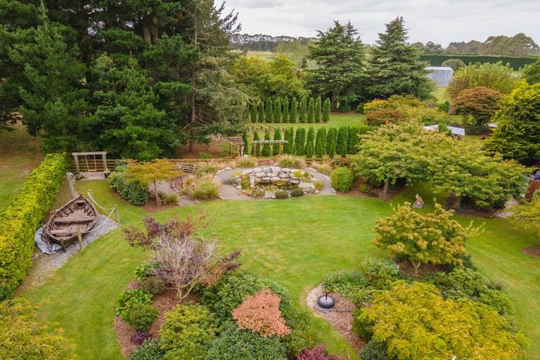 Photo of property in 39 Hedley Road, Levels, Timaru, 7973