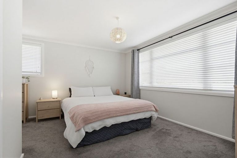 Photo of property in 136 Nuffield Avenue, Marewa, Napier, 4110