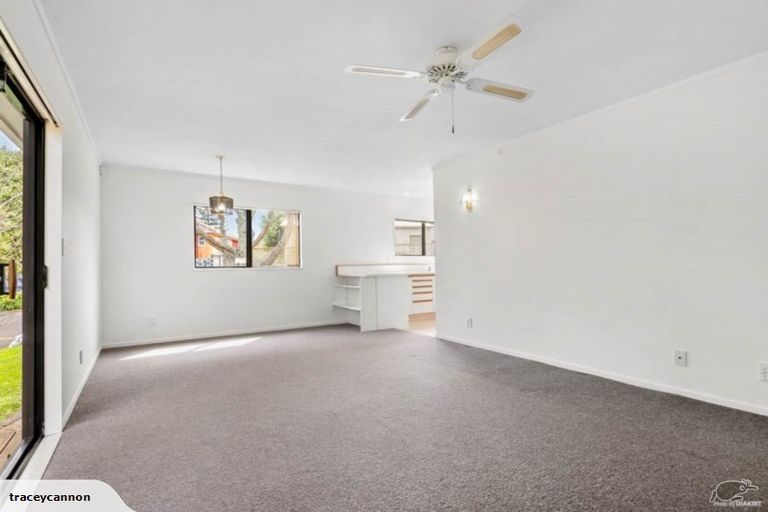 Photo of property in 1/30 Savoy Road, Glen Eden, Auckland, 0602