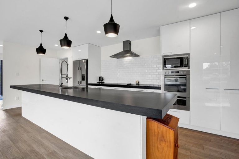 Photo of property in 12e Takiroa Street, Urenui, 4375